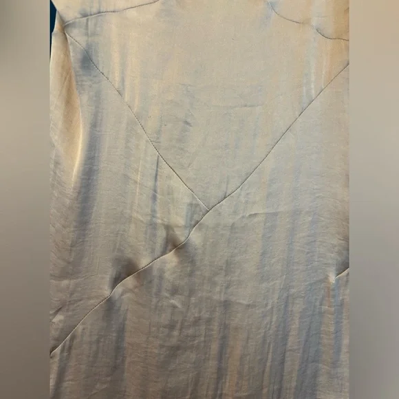 NWT Bardot Champagne Luxe Slip Dress Satin Silk Cross Back Strap Size 10/L - Picture 6 of 9